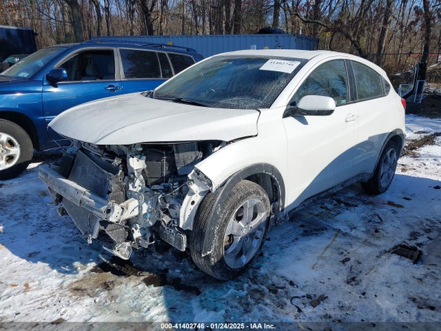 Honda Hr-v Awd Lx 2021 3CZRU6H33MM722248 Image 2