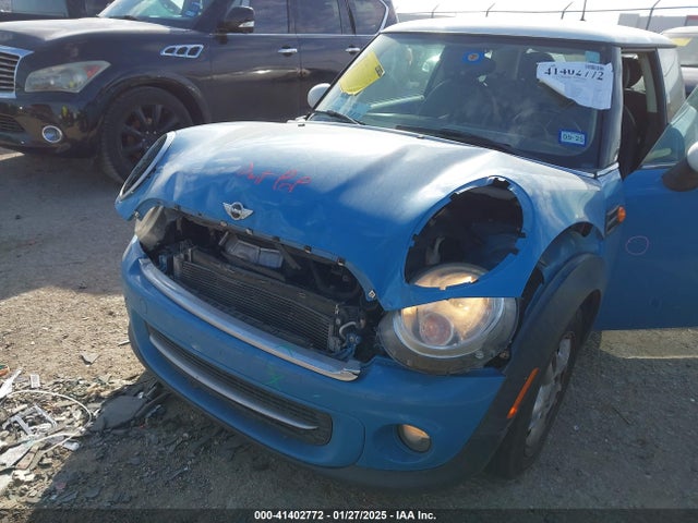 2013 MINI HARDTOP WMWSU3C56DT679487 Photo 5
