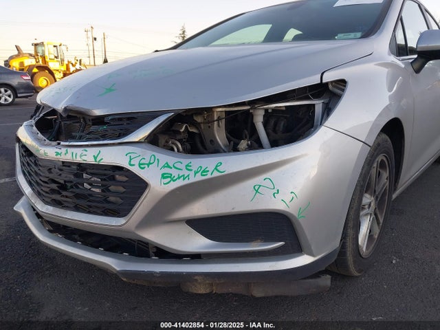 1G1BE5SM3J7244184 Chevrolet Cruze Lt Auto