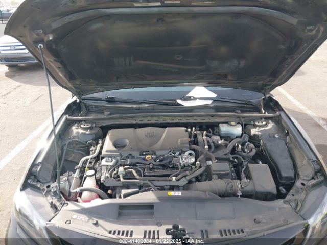 4T1T31AK2NU039680 Toyota Camry Nightshade Edition Hybrid