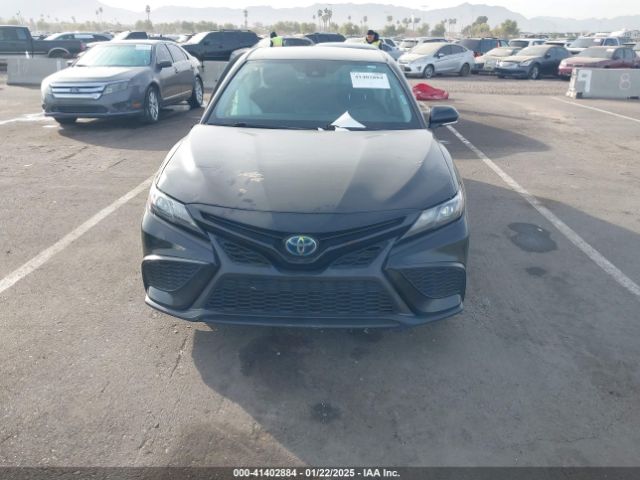 4T1T31AK2NU039680 Toyota Camry Nightshade Edition Hybrid