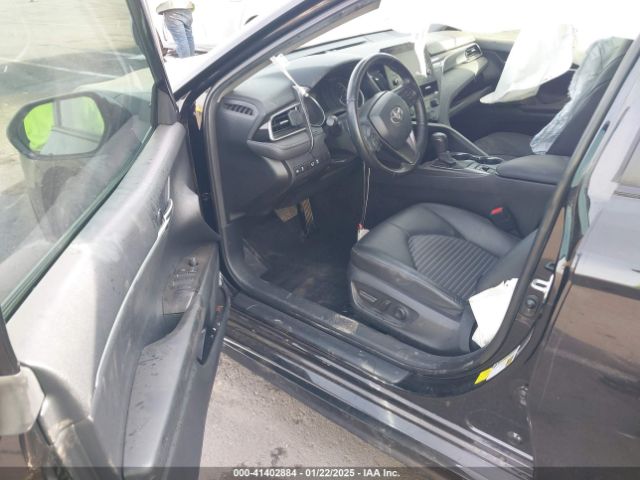 4T1T31AK2NU039680 Toyota Camry Nightshade Edition Hybrid