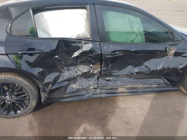 4T1T31AK2NU039680 Toyota Camry Nightshade Edition Hybrid