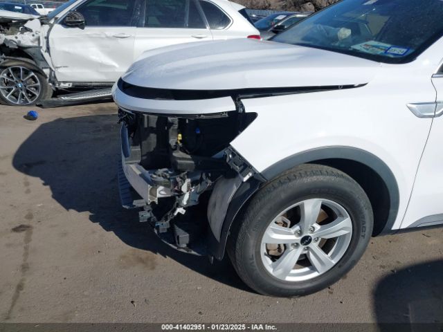 5XYRG4LC6NG111914 KIA SORENTO LX