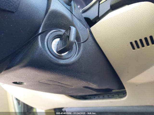 3FA6P0LU0ER260402 Ford Fusion Hybrid Se