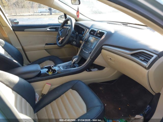 3FA6P0LU0ER260402 Ford Fusion Hybrid Se