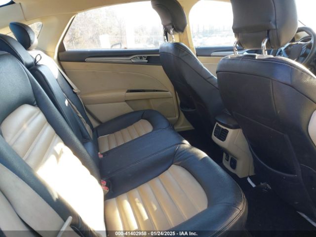 3FA6P0LU0ER260402 Ford Fusion Hybrid Se