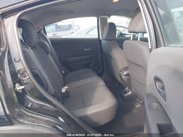 Honda HR-V LX 2019 3CZRU5H34KG713967 Image 8