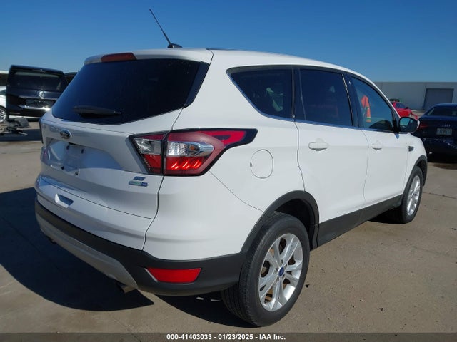 Ford ESCAPE SE 2017 1FMCU9GD8HUB22006 Image 4