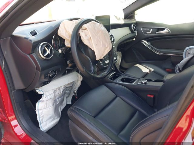 WDDSJ4EB3JN689100 Mercedes-Benz CLA 250