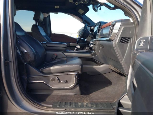 1FTFW1ED5PFD03017 Ford F-150 Lariat