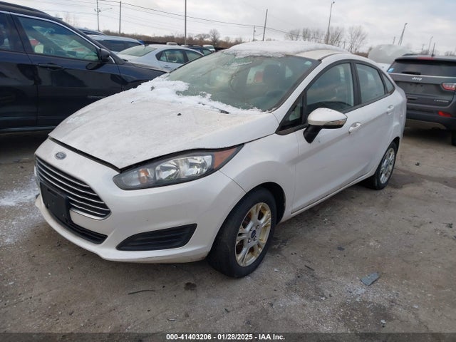 Ford FIESTA SE 2016 3FADP4BJ3GM194868 Image 2