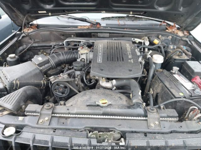 2000 MITSUBISHI MONTERO SPORT JA4LS31H6YP004497 Photo 9