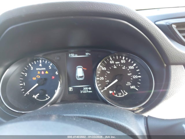 JN8AT2MT1HW391541 Nissan ROGUE S