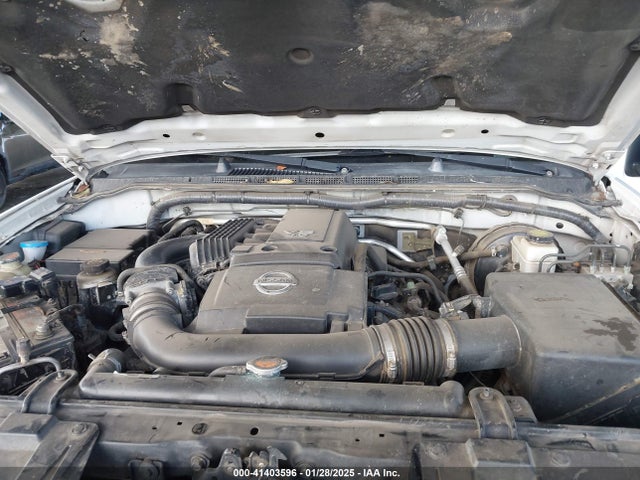 1N6AD0CWXEN764857 Nissan Frontier Pro-4x/sv