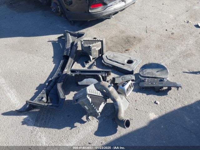 5XYPG4A37LG657046 KIA Sorento 2.4l L
