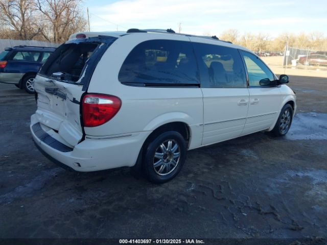 2005 CHRYSLER TOWN & COUNTRY 2C8GP64L25R161995 Photo 3