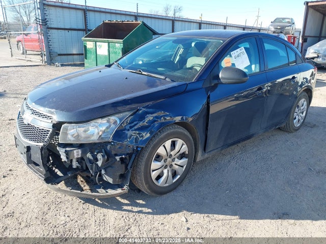 1G1PA5SH4E7438409 Chevrolet Cruze Ls Auto