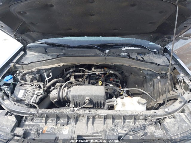 Ford EXPLORER XLT 2023 1FMSK7DH7PGA60625 Image 10