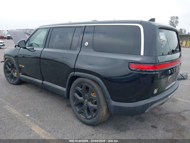 2023 RIVIAN R1S 7PDSGABA8PN029719 Photo 2