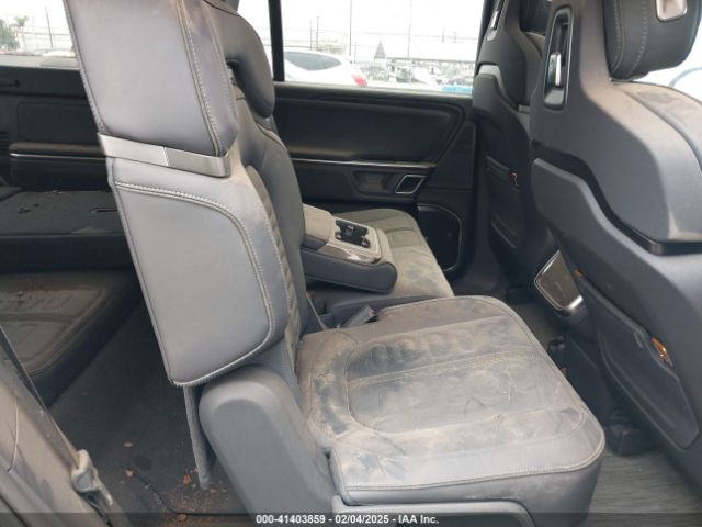 2023 RIVIAN R1S 7PDSGABA8PN029719 Photo 7