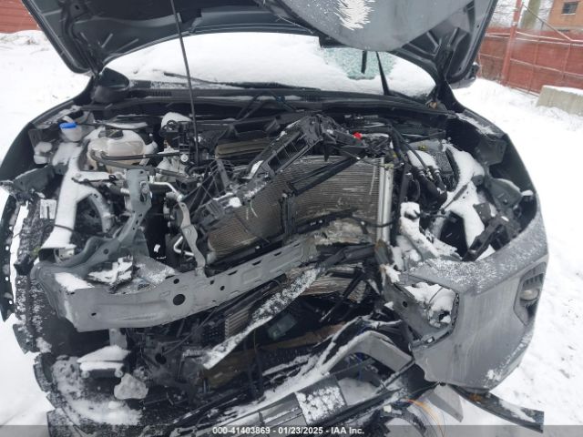 1FMCU9JA8RUA09396 Ford Escape Platinum