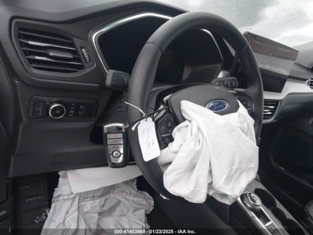 1FMCU9JA8RUA09396 Ford Escape Platinum