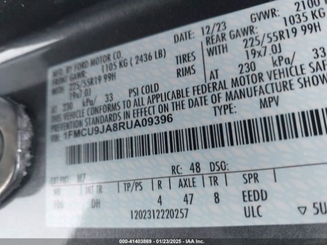 1FMCU9JA8RUA09396 Ford Escape Platinum