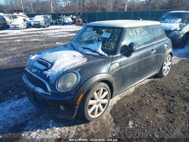 2008 MINI COOPER S WMWMF73508TV35577 Photo 1