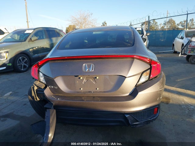 Honda Civic Lx 2018 2HGFC4A57JH304153 Image 16