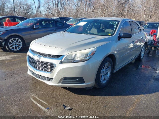 Chevrolet MALIBU LS 2015 1G11B5SL4FF174669 Image 2