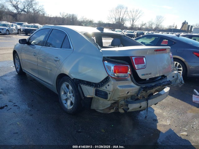 Chevrolet MALIBU LS 2015 1G11B5SL4FF174669 Image 3