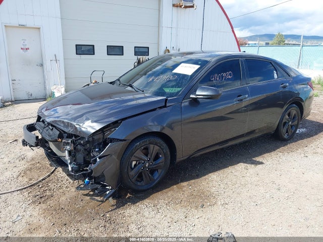 5NPLS4AG9NH056524 Hyundai ELANTRA SEL