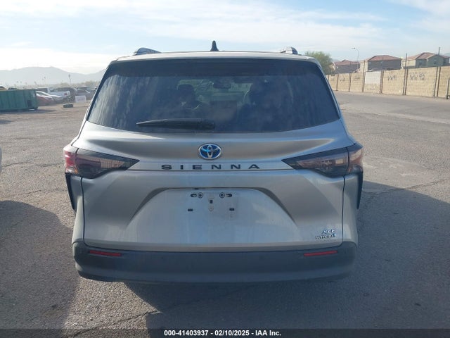 5TDYRKEC8RS193614 Toyota SIENNA XLE