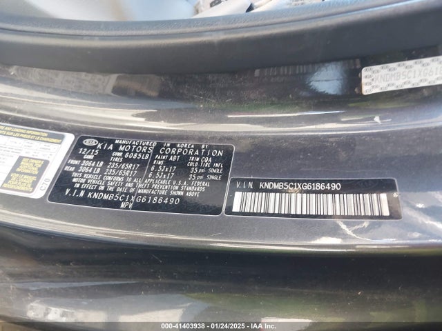 KIA SEDONA LX 2016 KNDMB5C1XG6186490 Image 9