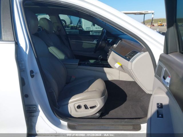 KMHGN4JE5GU112812 Hyundai Genesis 3.8
