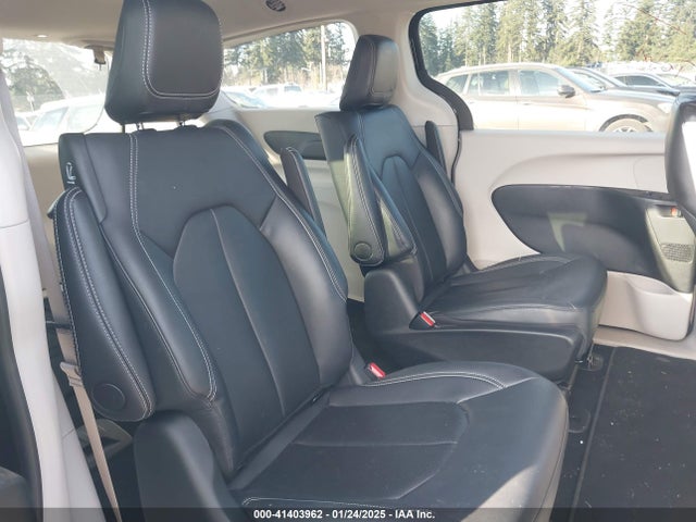 2C4RC1S70RR137747 Chrysler Pacifica Hybrid Select