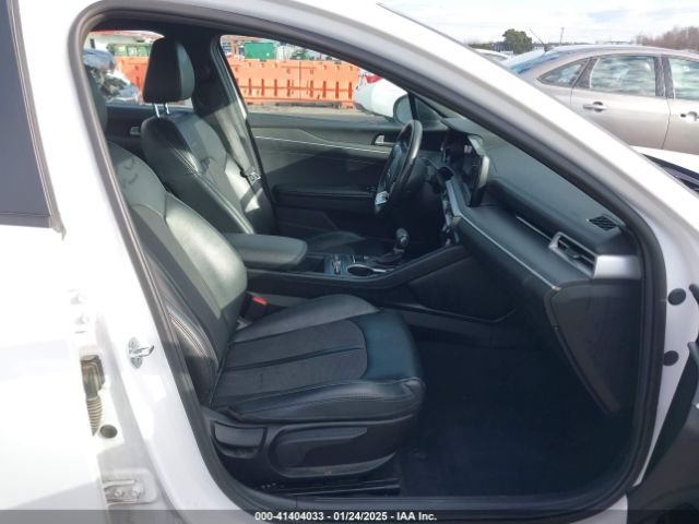 5XXG64J23NG113032 KIA K5 Gt-line