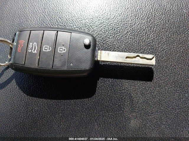 5XXGT4L31LG447331 KIA Optima Lx
