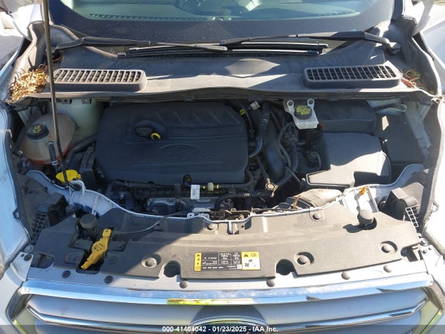 Ford ESCAPE SE 2017 1FMCU0GD7HUB44557 Image 10