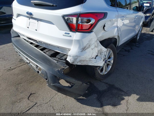 Ford ESCAPE SE 2017 1FMCU0GD7HUB44557 Image 6