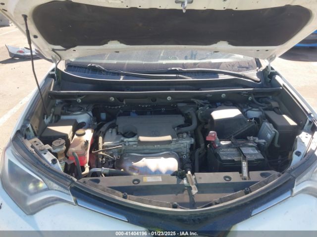 2T3WFREV9JW416580 Toyota Rav4 Adventure/xle