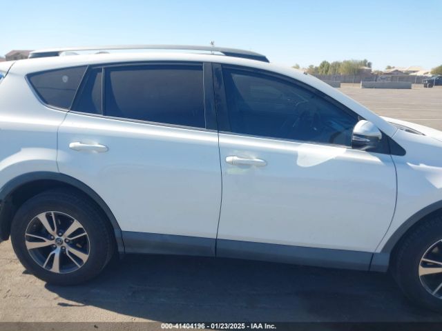 2T3WFREV9JW416580 Toyota Rav4 Adventure/xle