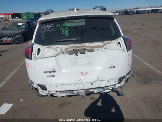 2T3WFREV9JW416580 Toyota Rav4 Adventure/xle