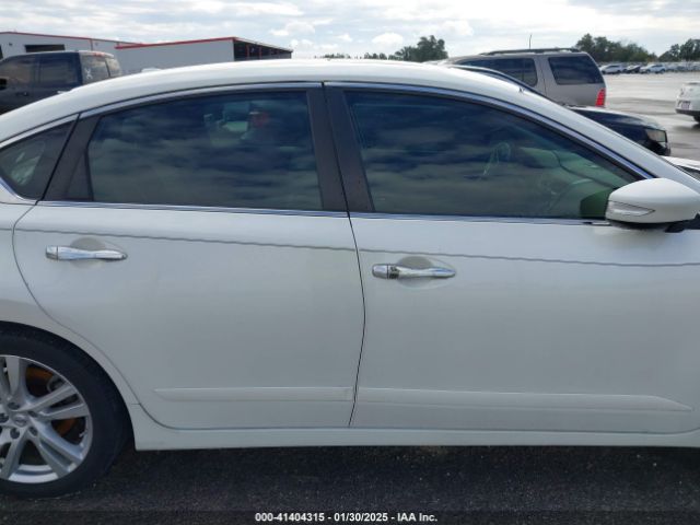1N4BL3AP4FC119311 Nissan Altima 3.5 Sl