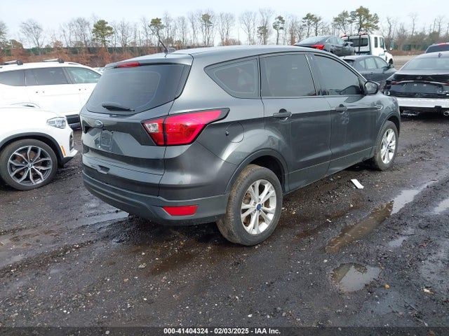 Ford ESCAPE S 2019 1FMCU0F78KUA84260 Image 4