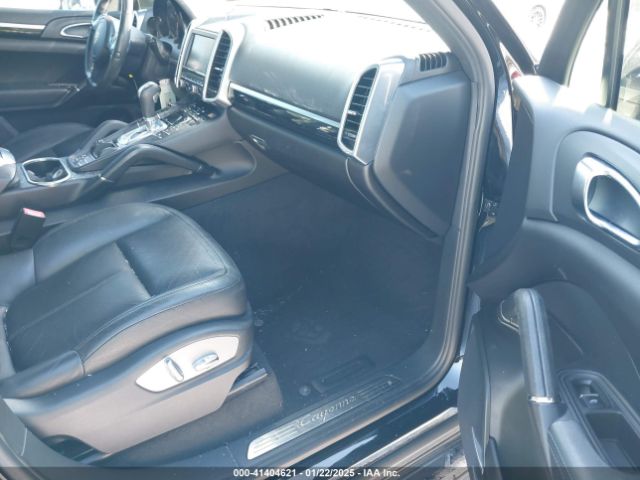 2011 PORSCHE CAYENNE WP1AA2A29BLA10166 Photo 4