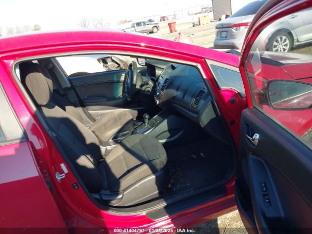 KNAFK4A66G5548853 KIA FORTE LX