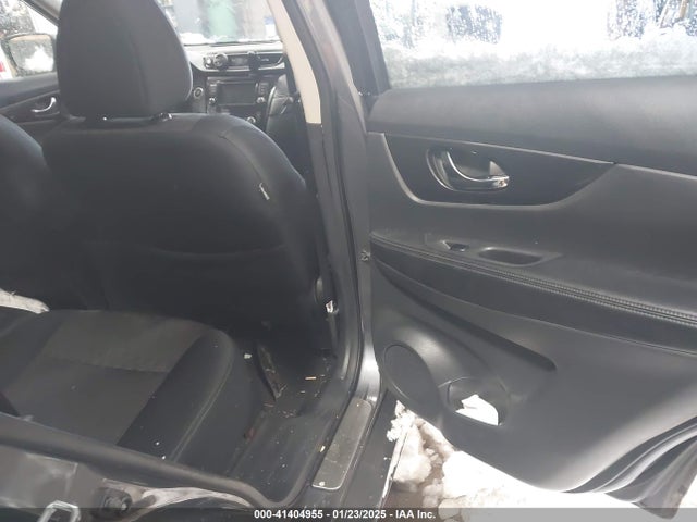 Nissan ROGUE SV 2018 5N1AT2MV6JC766470 Image 8