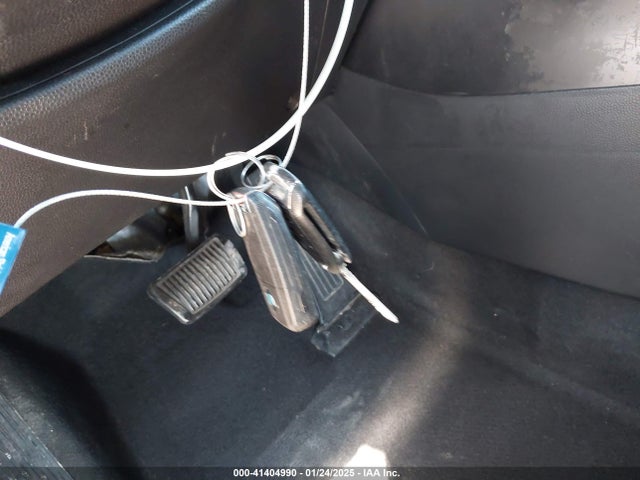 KIA SOUL + 2016 KNDJP3A53G7237210 Image 11